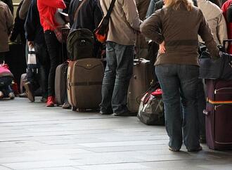 Schnieder legt Gesetzentwurf für digitalen Check-in für Flüge vor