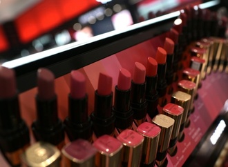 Chemikalien in Kosmetik: EU-Parlament stimmt für gelockerte Regeln