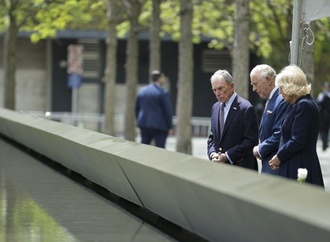 Britischer König Charles III. besucht Gedenkstätte für 9/11-Opfer in New York