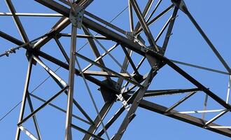 Mehrere Länder halten Angriffe auf Stromnetz geheim