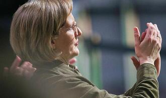 Grünen-Chefin offen für Ausweitung der Maximalarbeitszeit