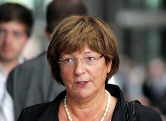 Ulla Schmidt meldet sich wegen Gesundheitsreform zurück