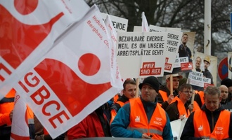 IGBCE-Chef Vassiliadis warnt am Tag der Arbeit vor ''sozialpolitischem Rollback''