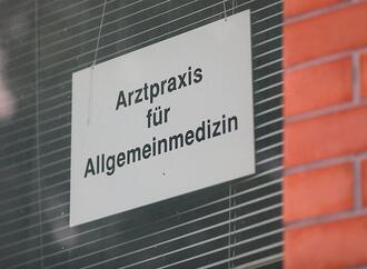 Krankenstand im ersten Quartal leicht gegenüber Vorjahr gesunken