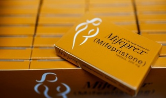 Etappensieg für US-Abtreibungsgegner: Gericht stoppt Lieferung von Mifepriston per Post
