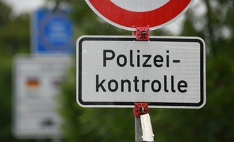 Dobrindt will trotz gesunkener Migrationszahlen Grenzkontrollen fortsetzen