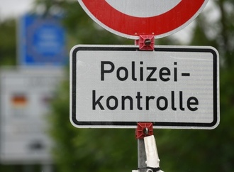 Dobrindt will trotz gesunkener Migrationszahlen Grenzkontrollen fortsetzen