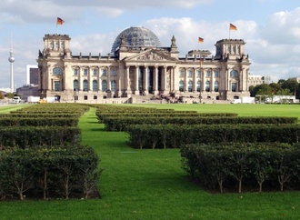 Studie ergibt sehr hohe Zustimmung zur liberalen Demokratie