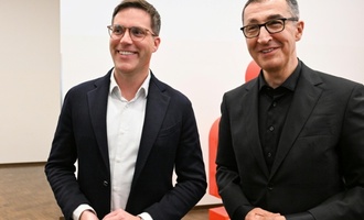 Grüne und CDU präsentieren Koalitionsvertrag in Baden-Württemberg