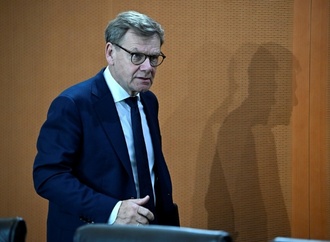 Wadephul dringt auf EU-Reformen: Mehrheitsprinzip und stufenweiser Beitrittsprozess