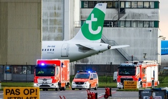 Flugzeug mit womöglich Hantavirus-infiziertem Passagier in Amsterdam gelandet