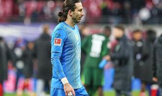 1. Bundesliga: Bayern siegen knapp in Wolfsburg