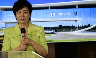 Managerin: Autohersteller BYD aus China spricht über Kauf von Werken in Europa