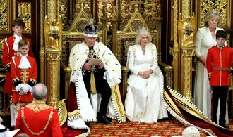 Charles III. stellt inmitten von Debatte über Premier Starmer Regierungsprogramm vor
