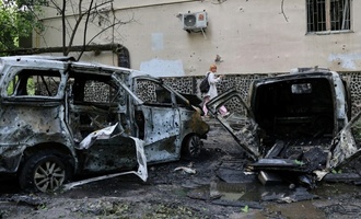 Selenskyj: Russland feuert 800 Drohnen ab - Mindestens sechs Tote in der Ukraine