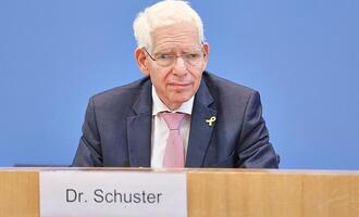 Zentralratspräsident fordert Ausweisung antisemitischer Täter