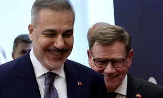 Wadephul empfängt türkischen Außenminister zu strategischem Dialog in Berlin