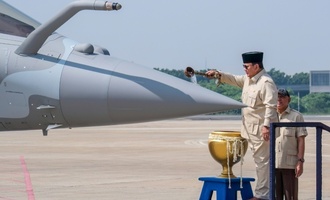 Neue Kampfflugzeuge: Indonesien rüstet angesichts ''unsicherer Weltlage'' weiter auf