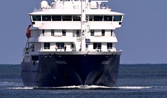 Kreuzfahrtschiff ''Hondius'' nach Hantavirus-Ausbruch in Rotterdam eingetroffen