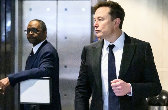 Techmilliardär Musk unterliegt im Prozess gegen OpenAI