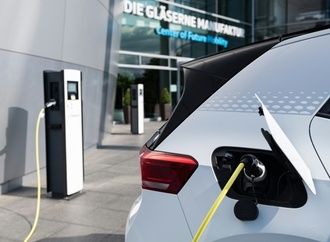 Auto-Experte Dudenhöffer kritisiert E-Auto-Prämie: ''Schade um das Steuergeld''