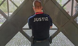 Gefängnisse in zehn Bundesländern vollbelegt
