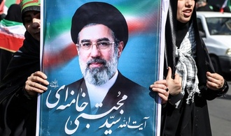Iranische Regierung: Modschtaba Chamenei wurde bei Angriffen nur ''oberflächlich'' verletzt