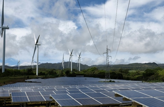 Bericht: Produzierte Windstrom-Menge stagniert trotz massiven Windrad-Ausbaus