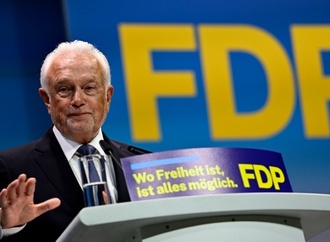 Kubicki in Kampfabstimmung gegen Strack-Zimmermann zum FDP-Chef gewählt