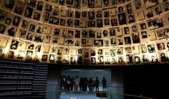 Straßenabschnitt in Berlin wird nach Hococaust-Gedenkstätte Yad Vashem benannt
