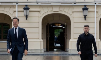 Rutte nennt Russland bei Besuch in Kiew ''zunehmend verzweifelt''