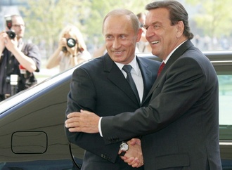 Putin empfängt Schröder in Moskau - Keine Angaben zu Inhalt von Vier-Augen-Gespräch
