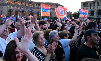 Richtungsweisende Parlamentswahl in Armenien
