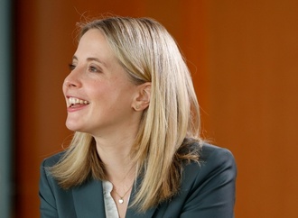 Bundesbauministerin Hubertz hat geheiratet - kirchliche Trauung im nächsten Jahr