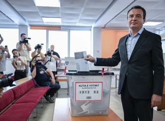 Parlamentswahl im Kosovo - seit Jahren instabile politische Verhältnisse