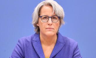 Missbrauchsbeauftragte fordert verschärften Jugendschutz