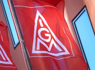 IG Metall demonstriert in Berlin für die Zukunft der Stahlindustrie