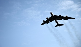 US-Armee: Acht Tote bei Absturz von Kampfflugzeug in Kalifornien befürchtet