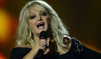 Britische Rocksängerin Bonnie Tyler aus künstlichem Koma erwacht