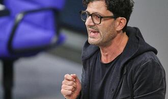 Linke fordert Einbeziehung aller Berufe in Rentenversicherung