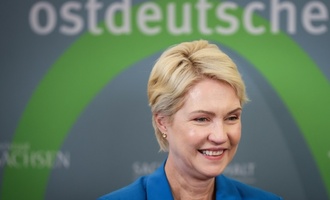 Schwesig lehnt Kopplung von Rentenbeginn an Lebensalter ab