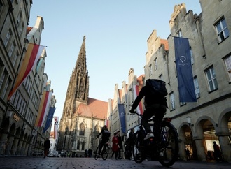 Heiner Wilmer als neuer Bischof von Münster eingeführt