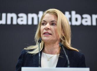Union nimmt Bahnchefin Palla nach Störung in die Pflicht