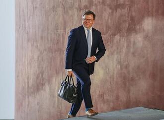 Schneider stellt sich im Streit um EU-Methanverordnung gegen Reiche