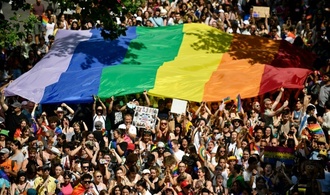 Hitze: Pariser Gay Pride und Musikfestivals  abgesagt