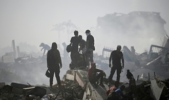 Fieberhafte Suche nach Verschütteten in Venezuela - Erste Helfer aus dem Ausland gelandet