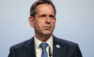 Niedersachsens Ministerpräsident Lies gegen radikale Sparpläne bei VW