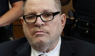 Schuldspruch gegen Harvey Weinstein in Kalifornien bestätigt - Strafmaß aufgehoben