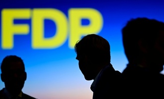 Früherer EU-Parlamentarier Chatzimarkakis führt saarländische FDP in Landtagswahl