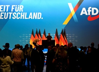 AfD-Parteitag in Erfurt beginnt - massive Gegenproteste